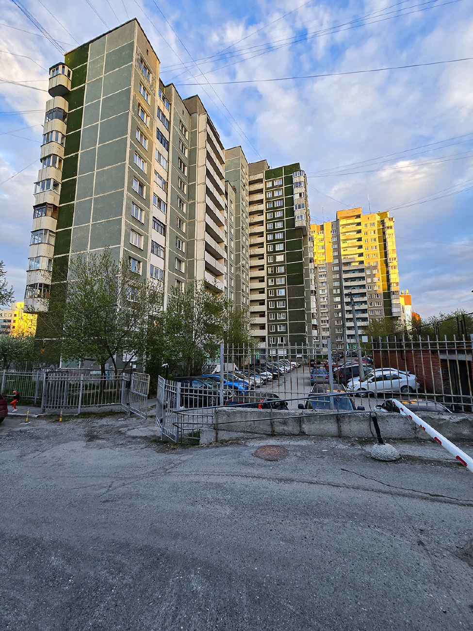 Екатеринбург, Улица Шейнкмана, 102