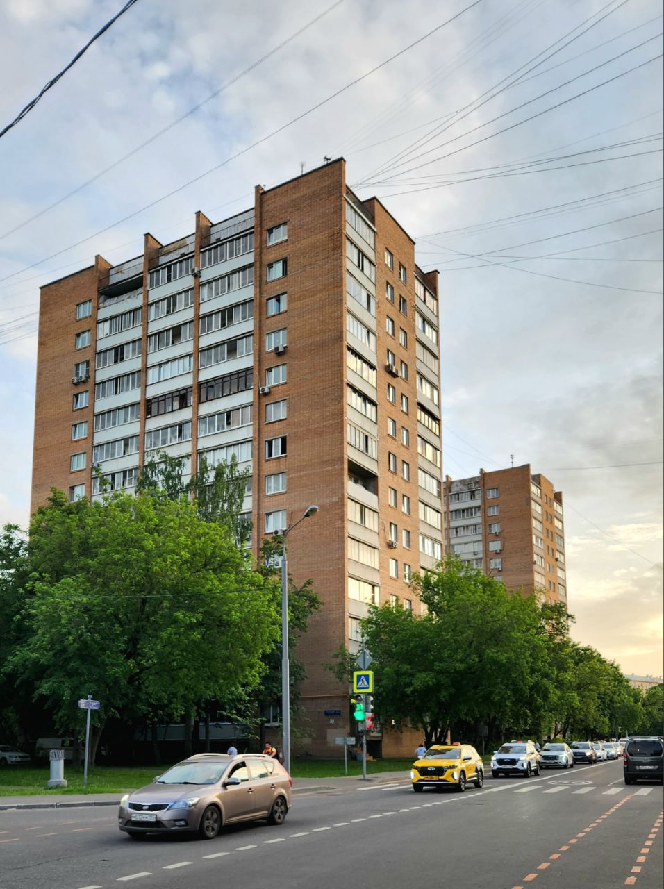 Москва, Песчаный переулок, 2 / Песчаная улица, 11; Песчаная улица, 13