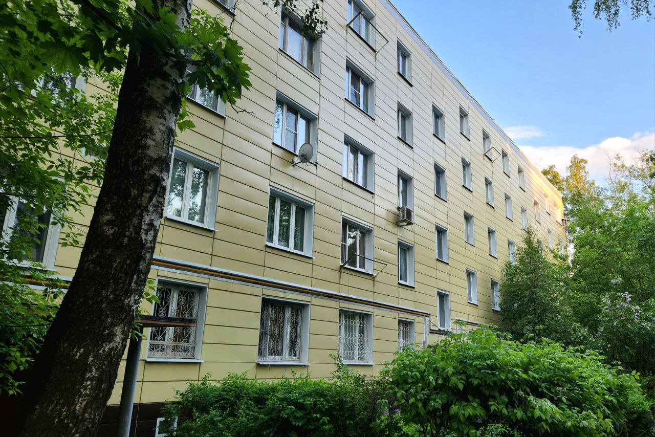 Красногорск, Комсомольская улица, 15