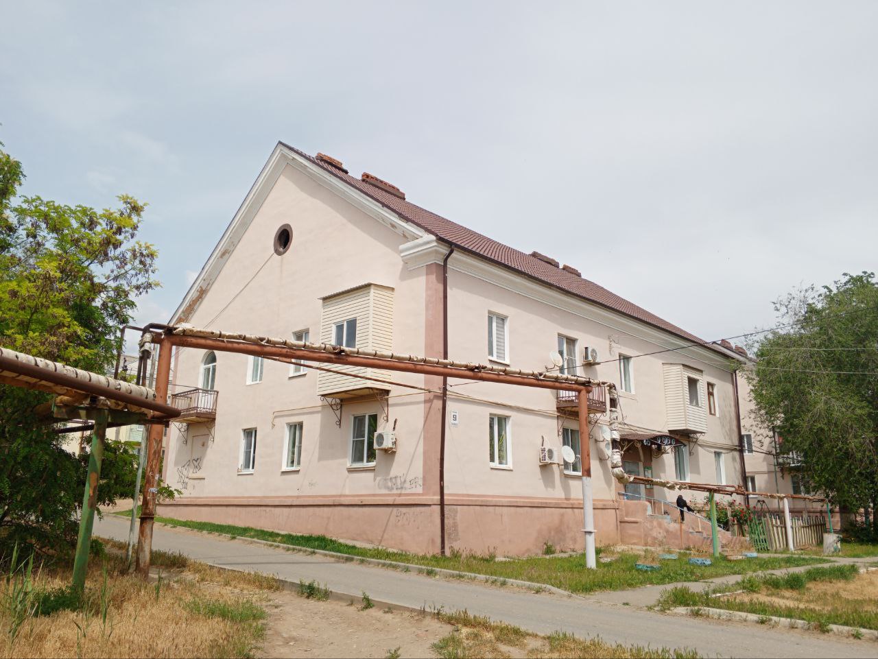 Красные Баррикады, Первомайская улица, 9