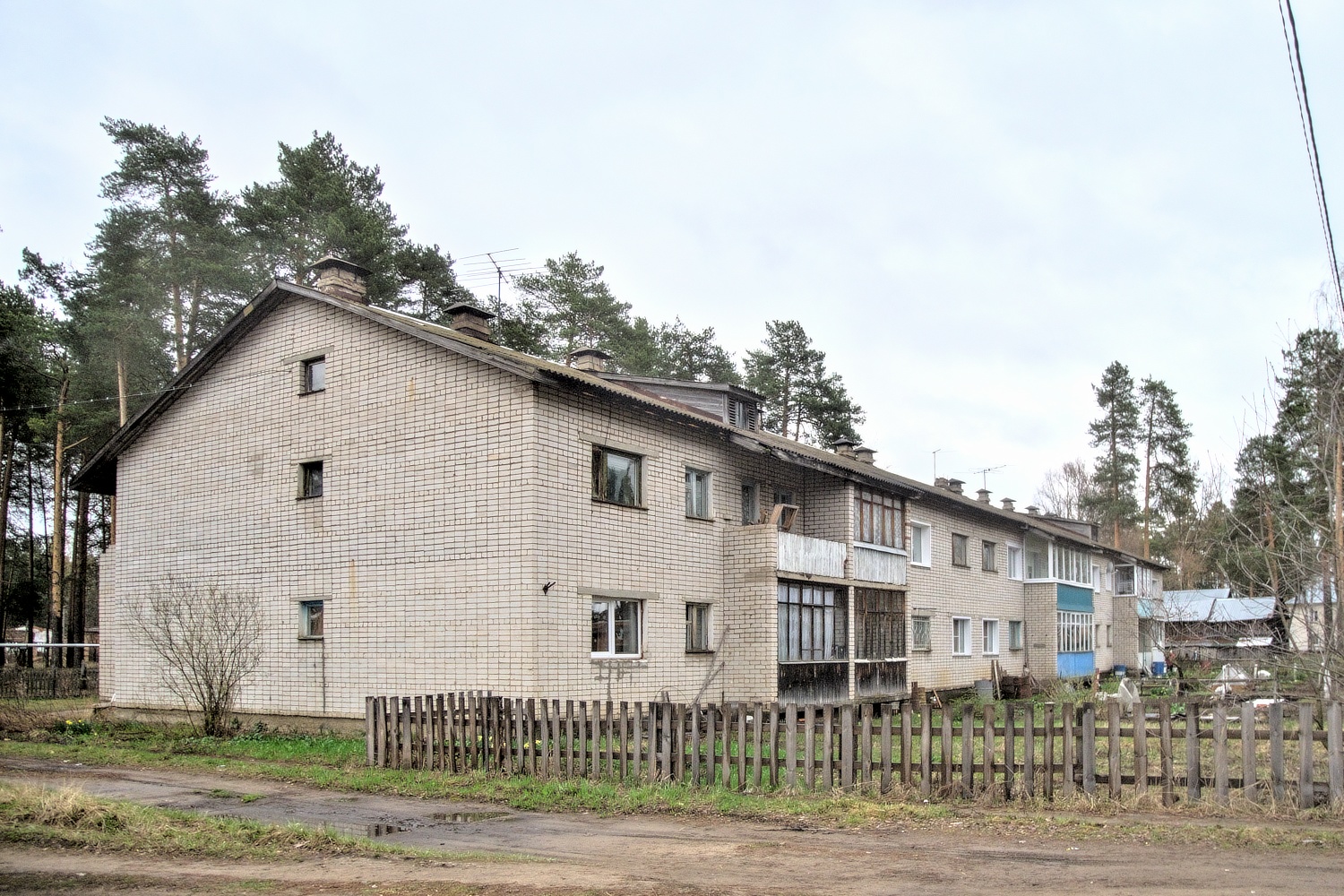Кирово-Чепецк, Микрорайон Каринторф, Октябрьская улица, 1А
