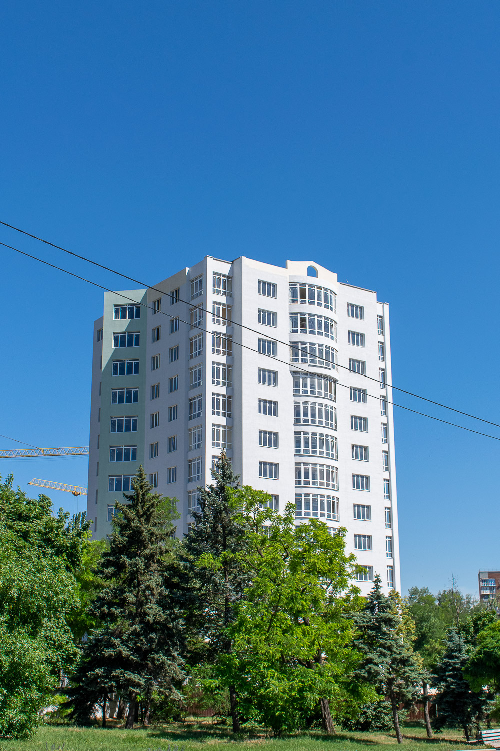 Мариуполь, Проспект Адмирала Нахимова, 170