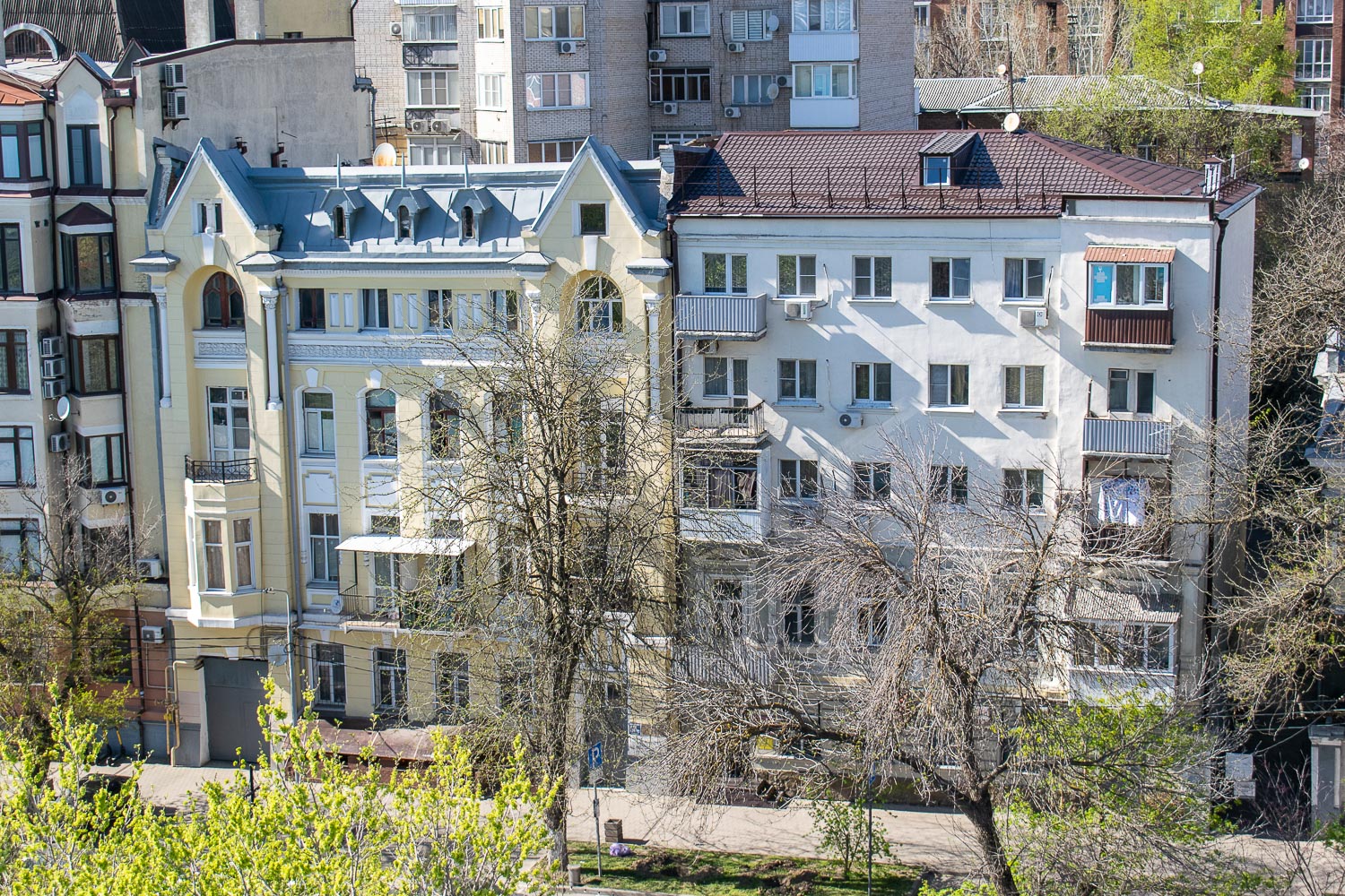 Ростов-на-Дону, Пушкинская улица, 75; Пушкинская улица, 77