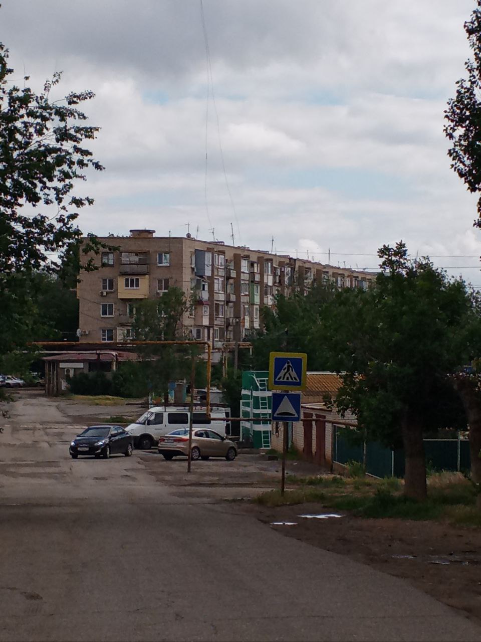 Красные Баррикады, Улица Мира, 3