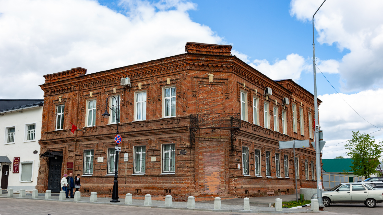 Арзамас, Соборная площадь, 9