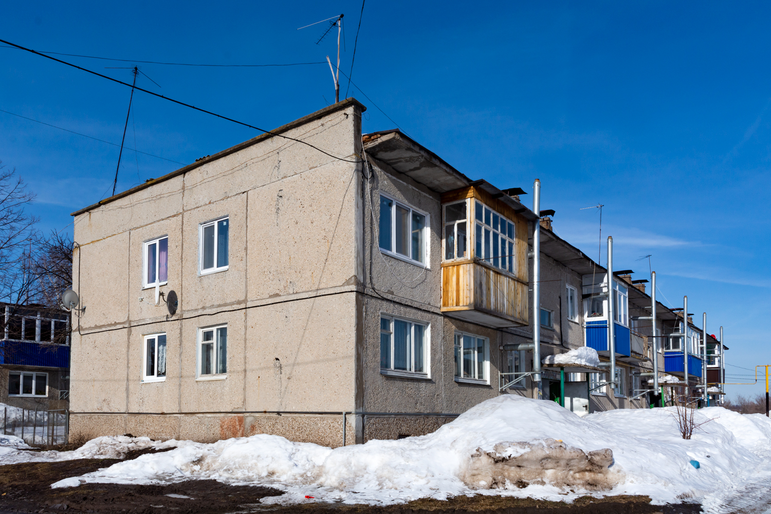 Благовещенский район, прочие н.п., с. Ильино-Поляна, улица Мира, 4