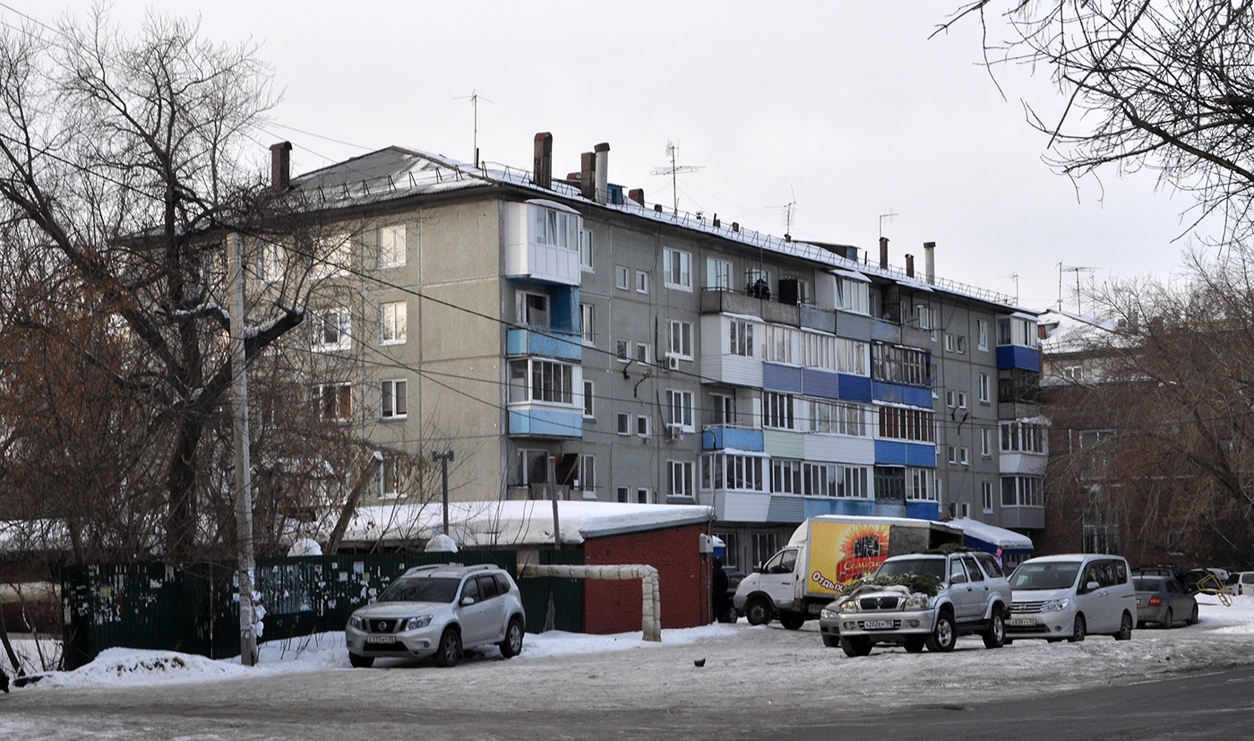 Омск, Улица 25-я линия, 74