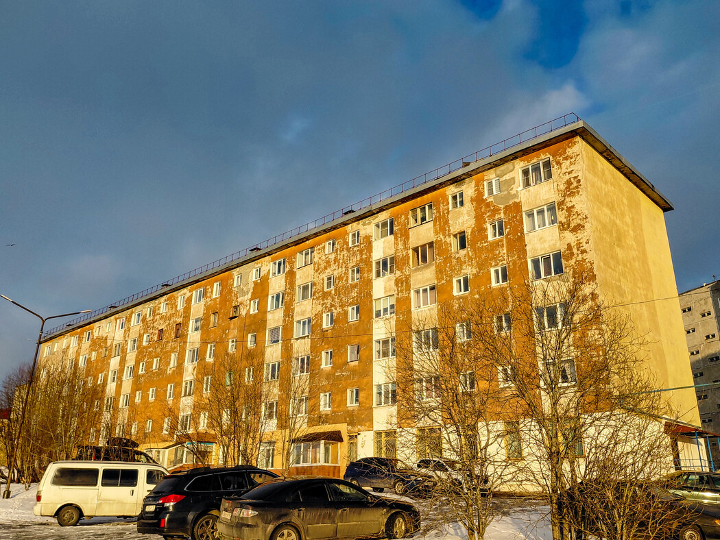 Мурманск, Улица Сафонова, 47