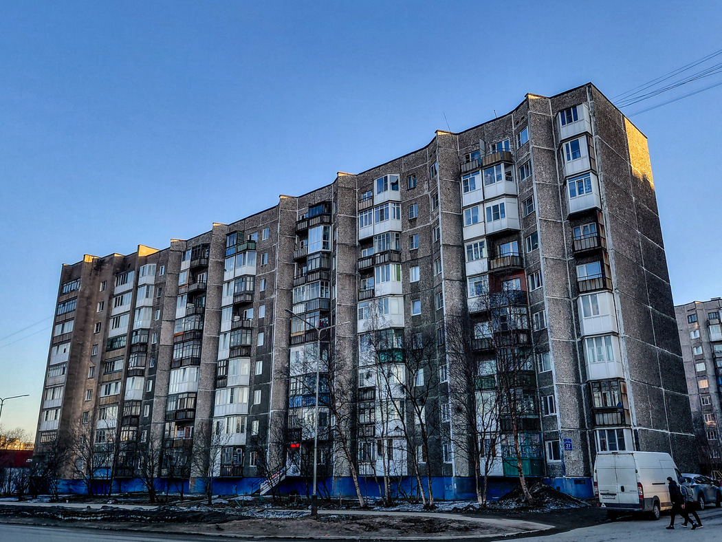 Мурманск, Улица Адмирала флота Лобова, 27 корп. 1