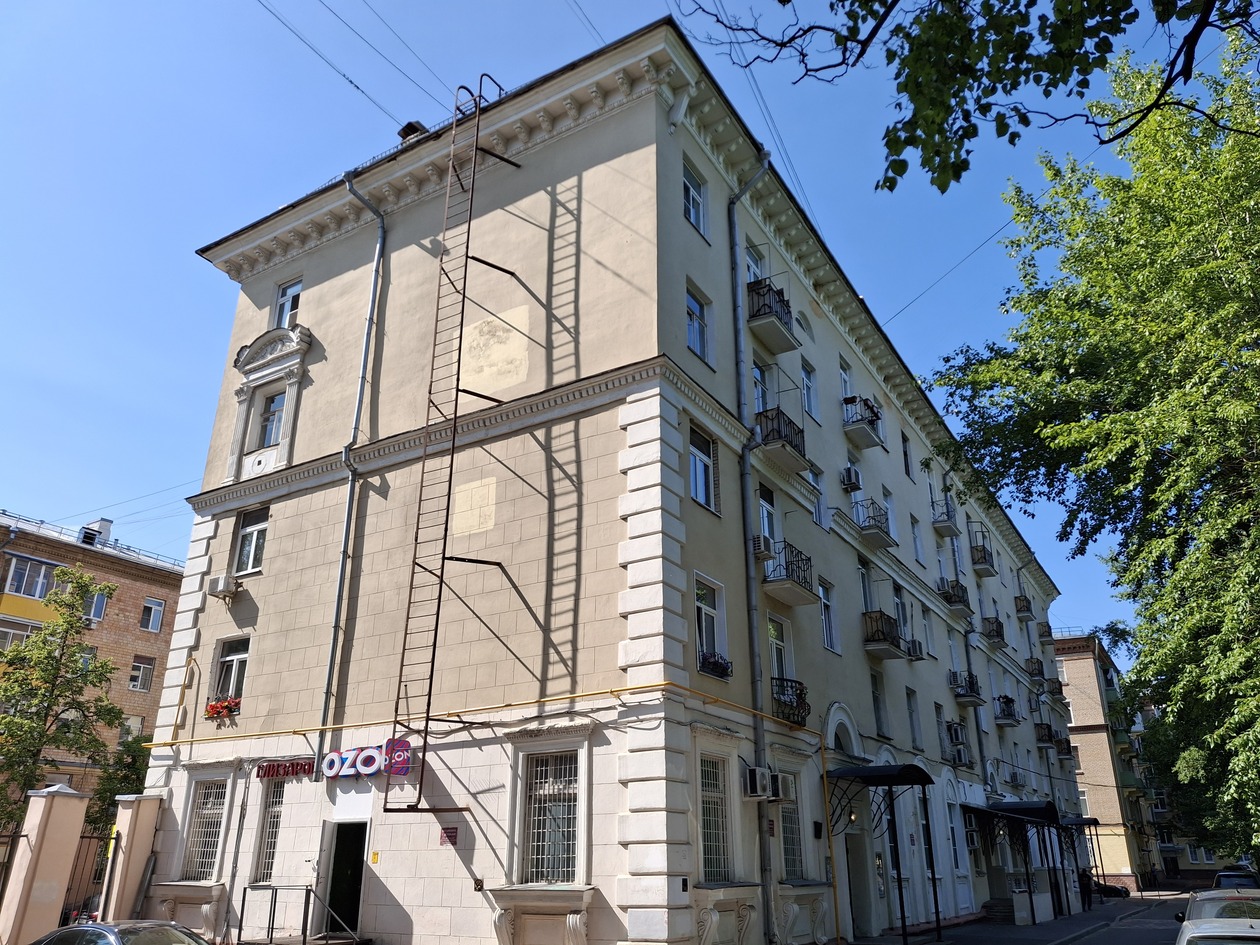 Москва, 13-я Парковая улица, 4