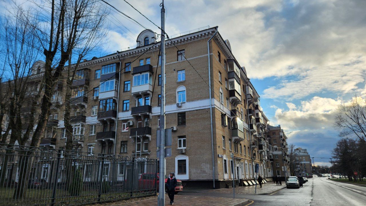 Москва, Новопесчаная улица, 17 корп. 1; Новопесчаная улица, 17 корп. 2; Новопесчаная улица, 17 корп. 3