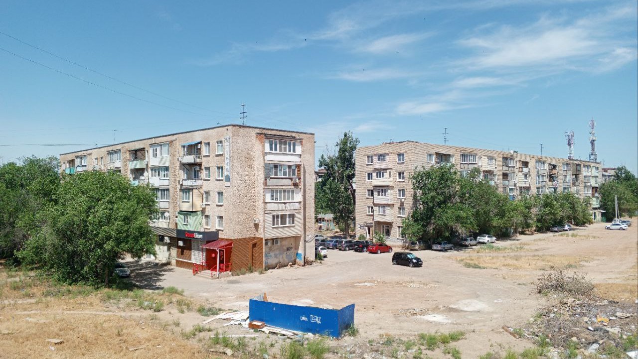 Астрахань, Улица Мосина, 23; Улица Тренёва, 3А