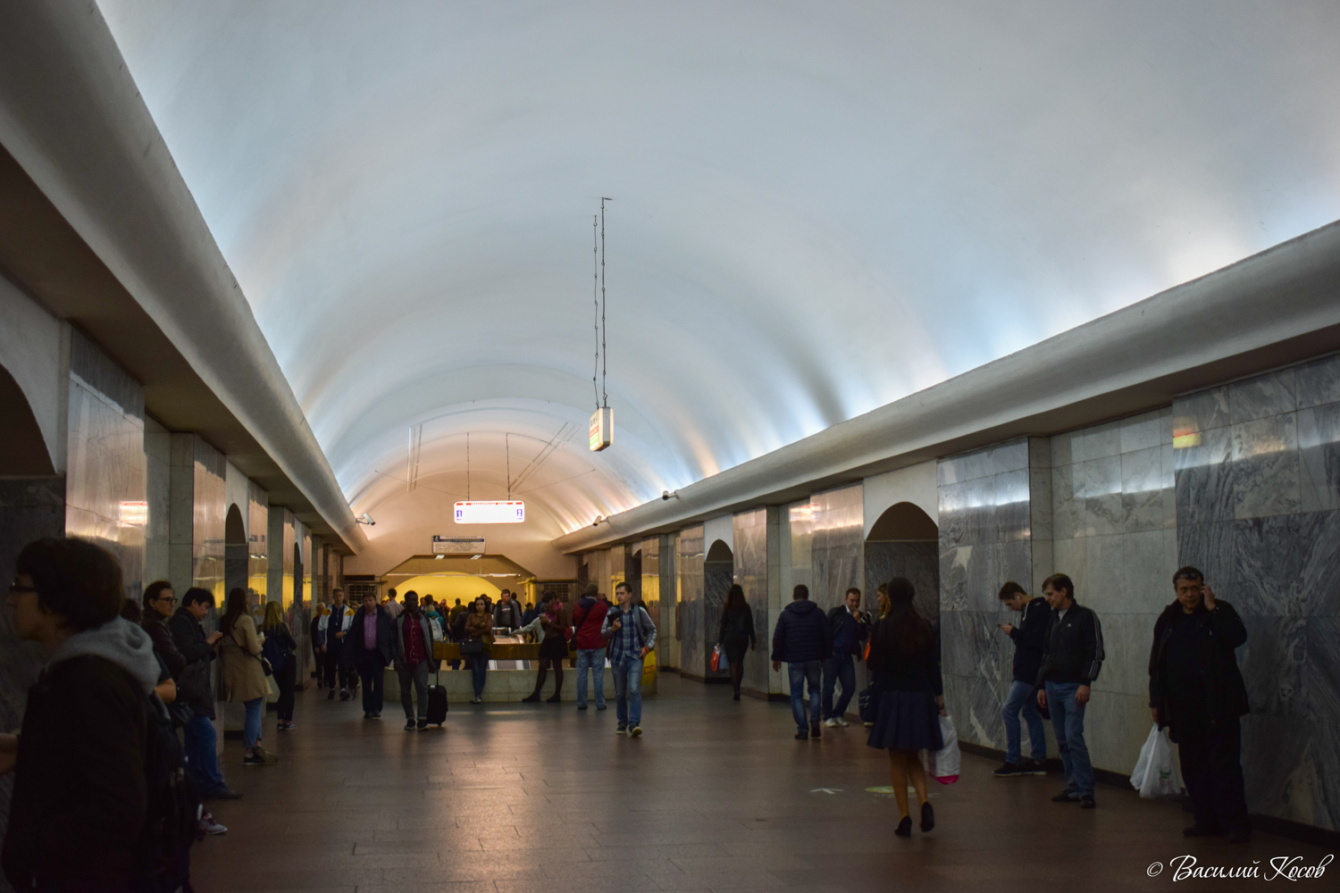 Moscó, Сокольническая линия Московского метрополитена, станция метро «Чистые Пруды»