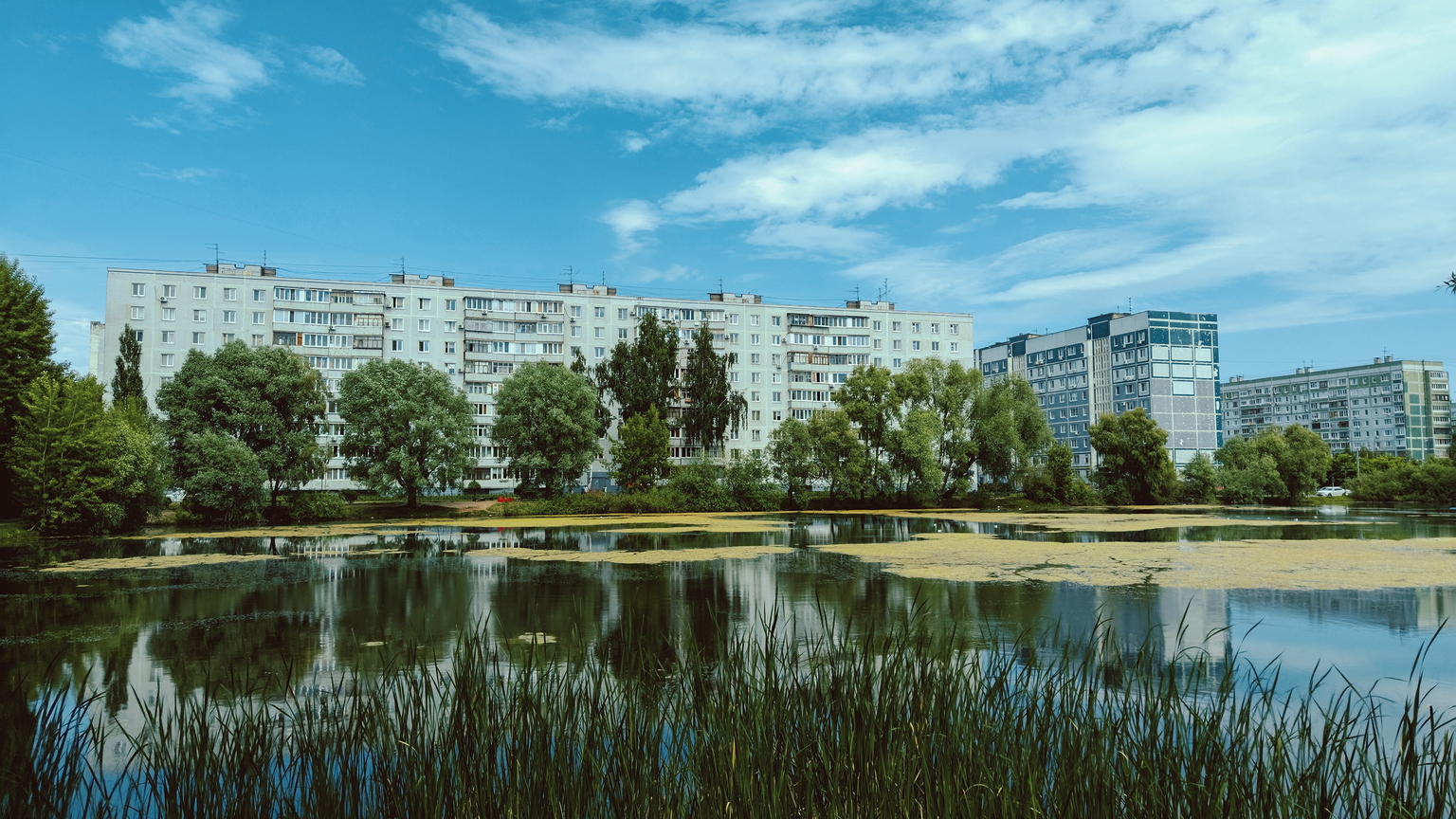 Казань, Улица Маршала Чуйкова, 37; Улица Фатыха Амирхана, 81; Улица Фатыха Амирхана, 24. Казань — Фотозарисовки