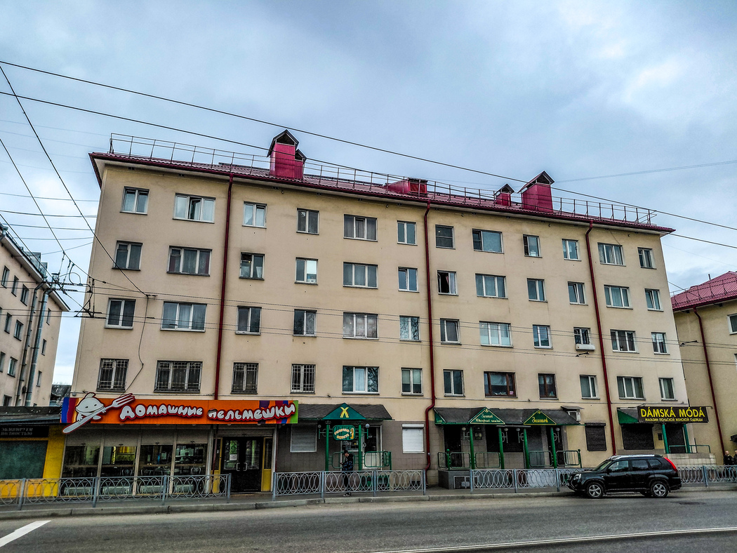 Мурманск, Улица Коминтерна, 18