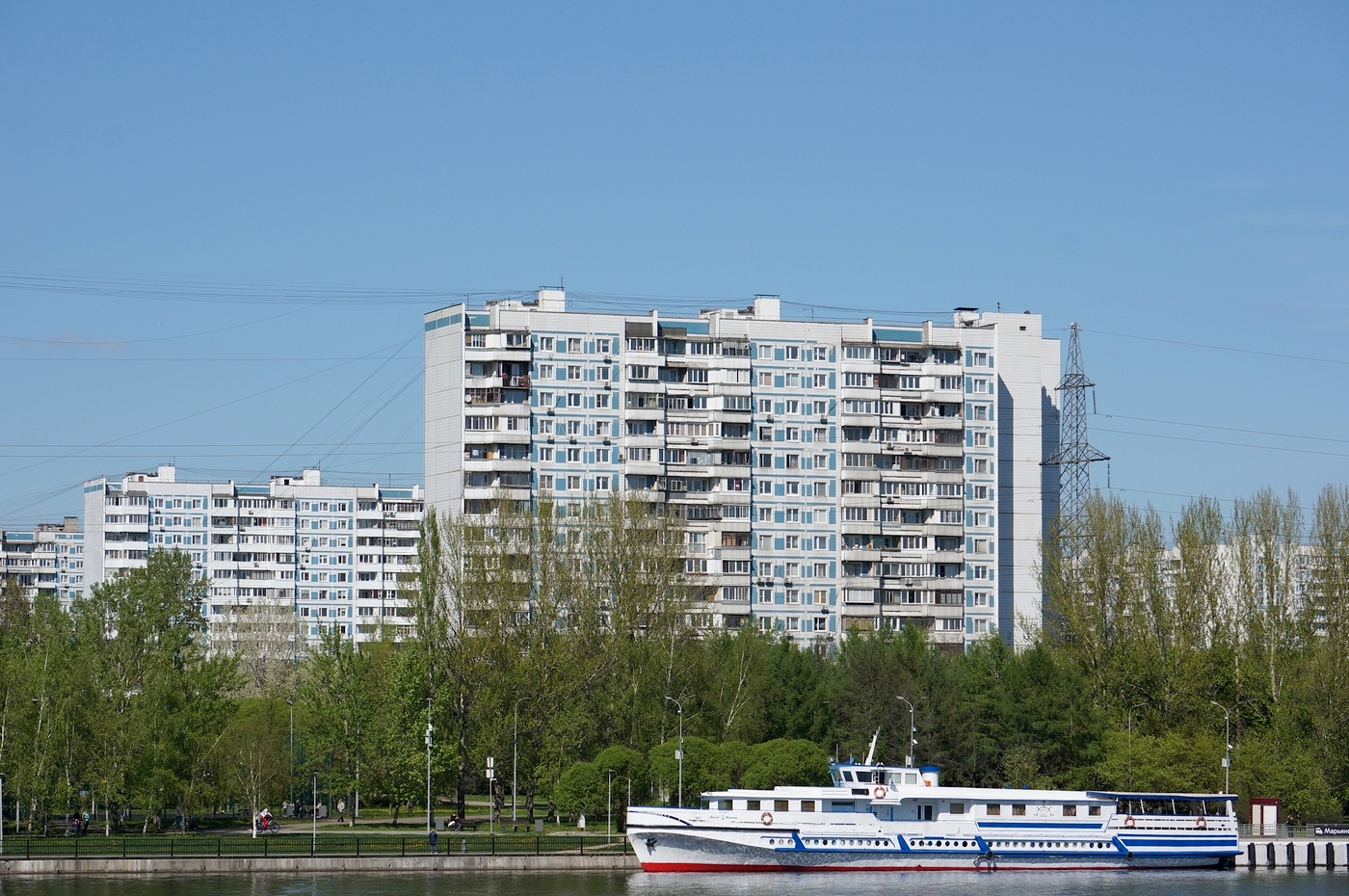 Moskwa, Батайский проезд, 33