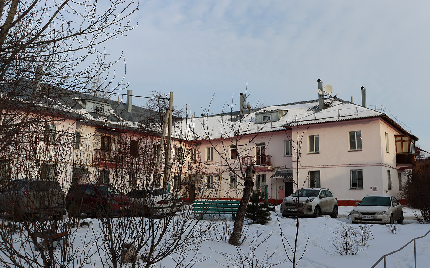 Omsk, Улица XIX Партсъезда, 3 / Котельный переулок, 1