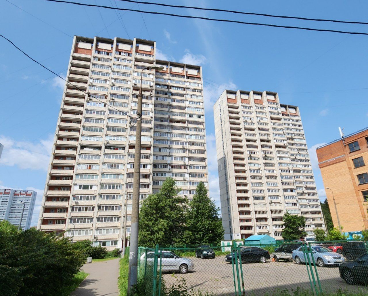Zelenograd, 11-й микрорайон, корп. 1107; 11-й микрорайон, корп. 1108