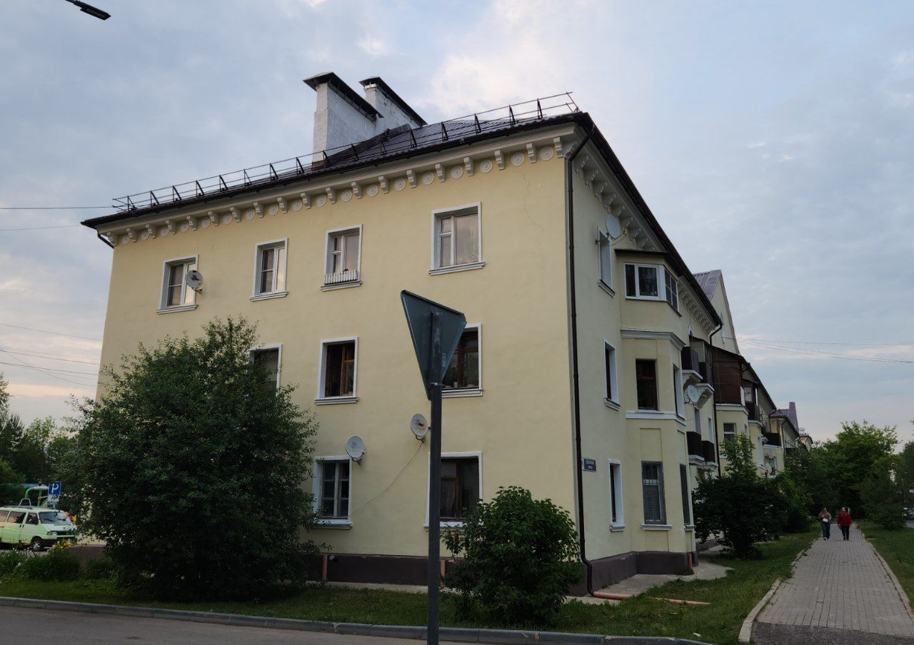 Дедовск, Улица Гагарина, 24