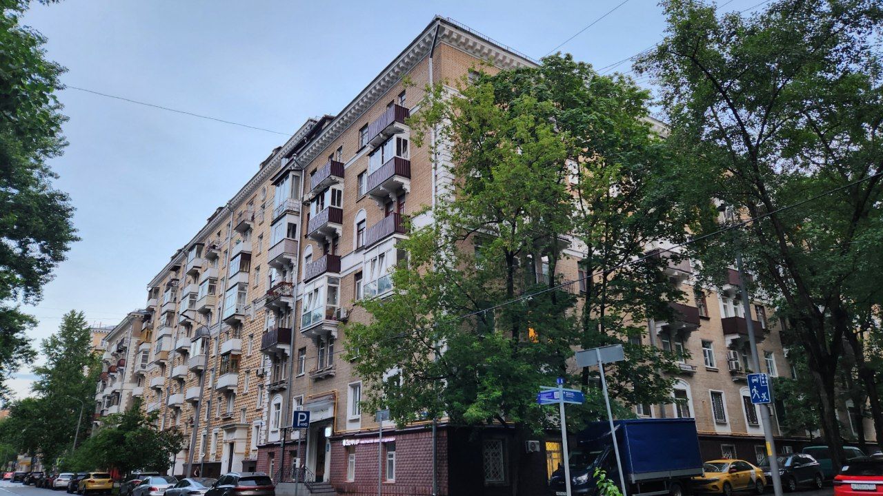 Moskwa, 2-я Песчаная улица, 6 корп. 5; 2-я Песчаная улица, 6 корп. 2; 2-я Песчаная улица, 6 корп. 1