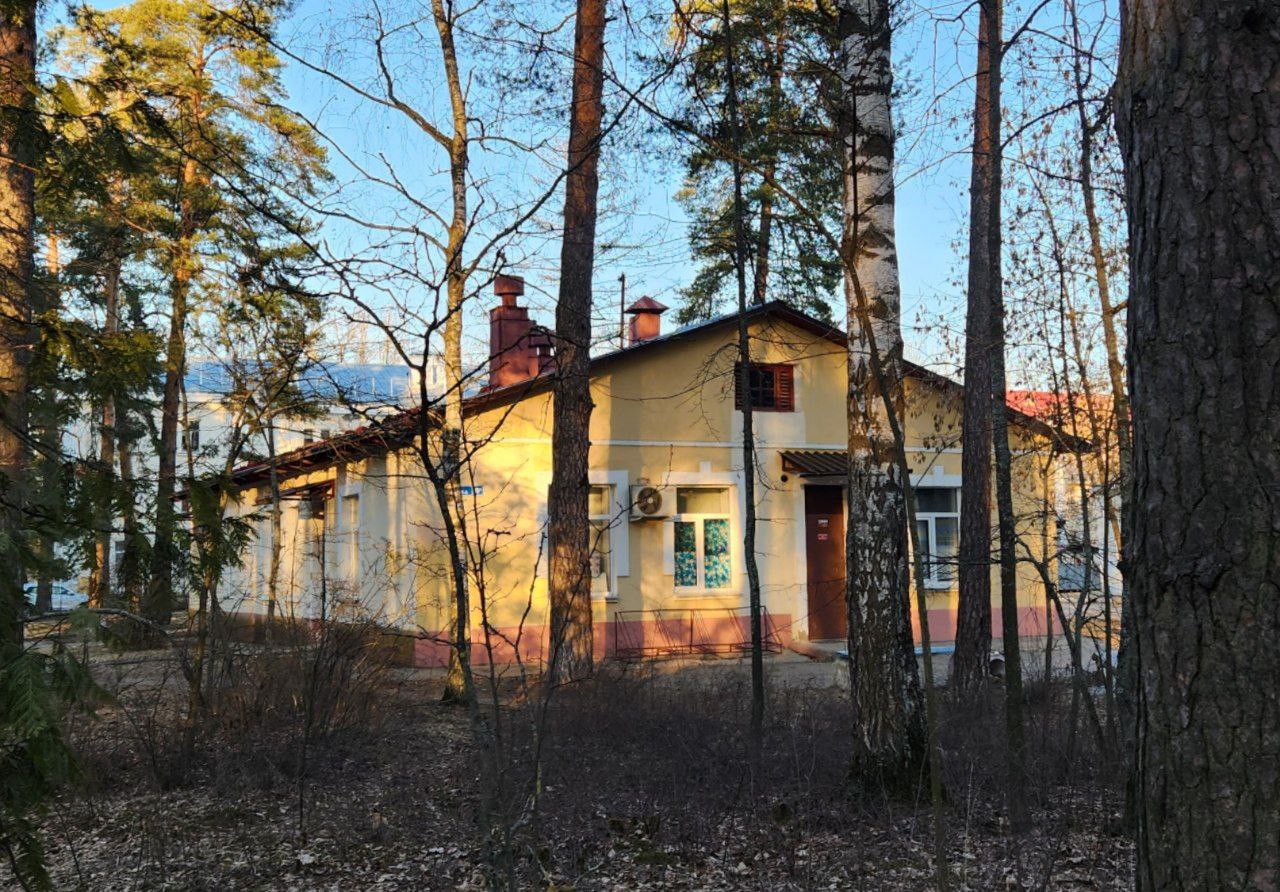 Дубна, Улица Блохинцева, 2А / Улица Флёрова, 2А