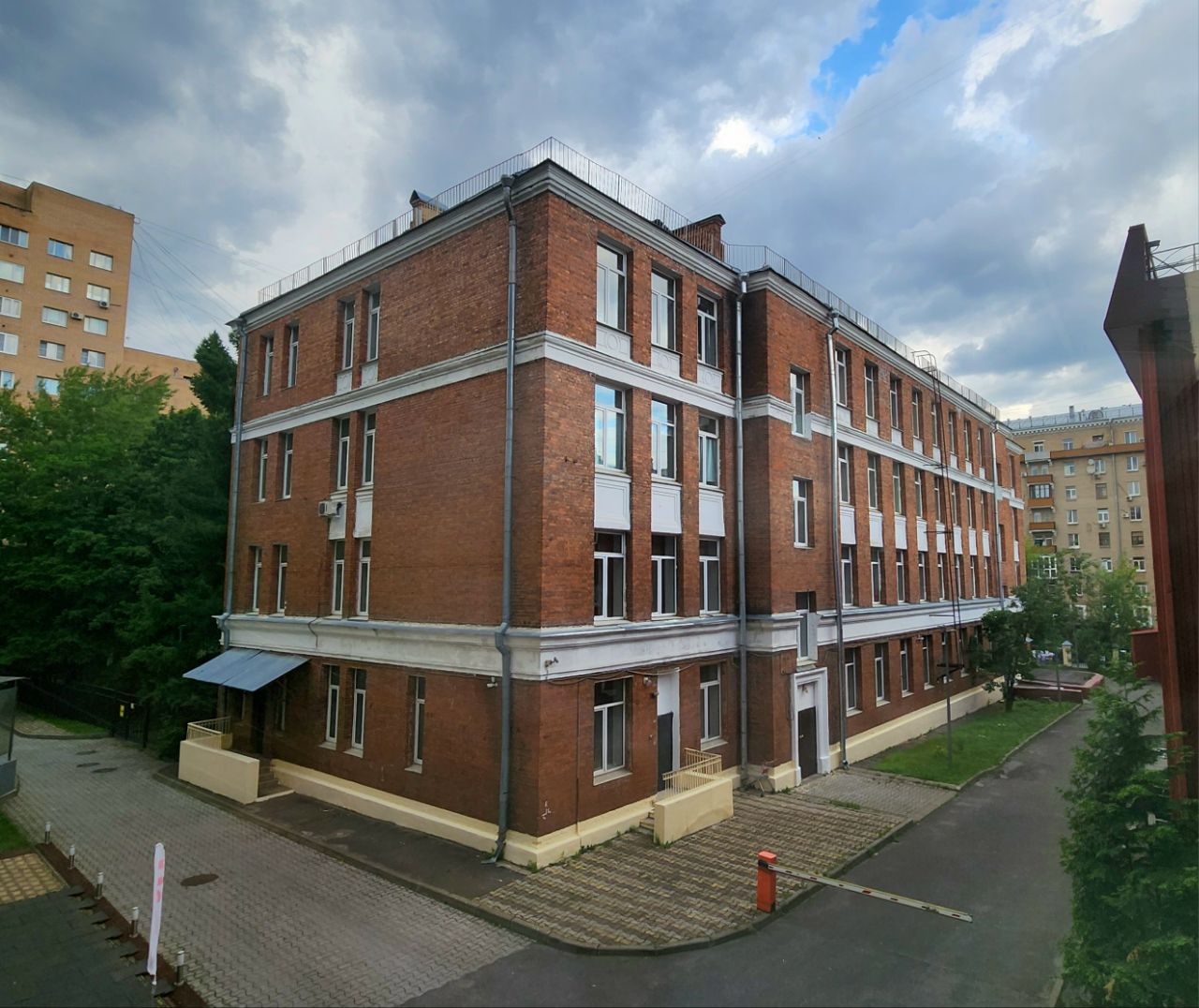 Москва, 2-я Песчаная улица, 4А