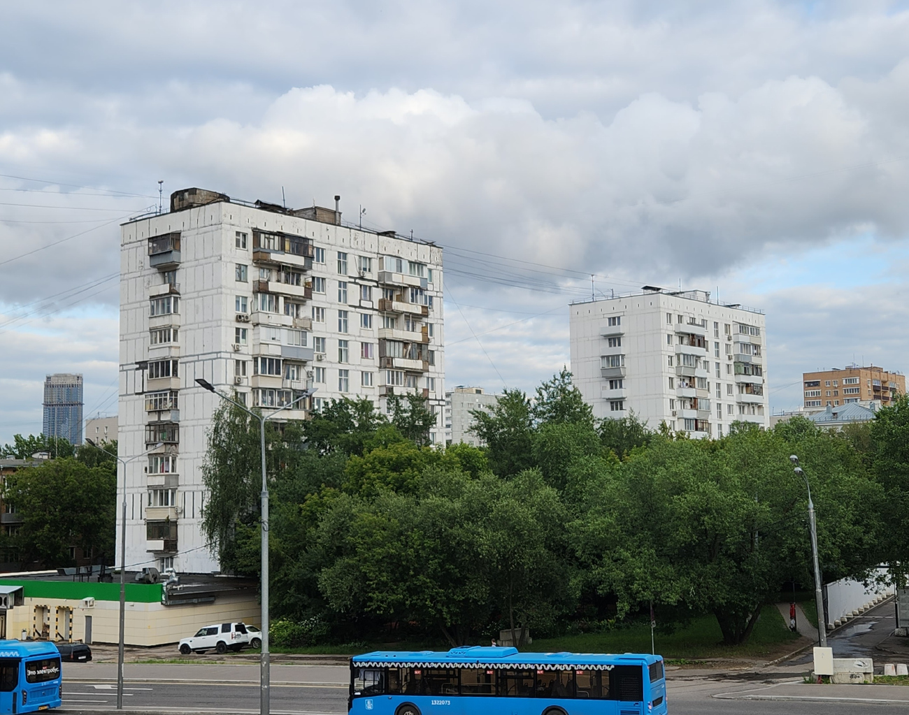 Москва, Улица Яблочкова, 19; Улица Яблочкова, 15