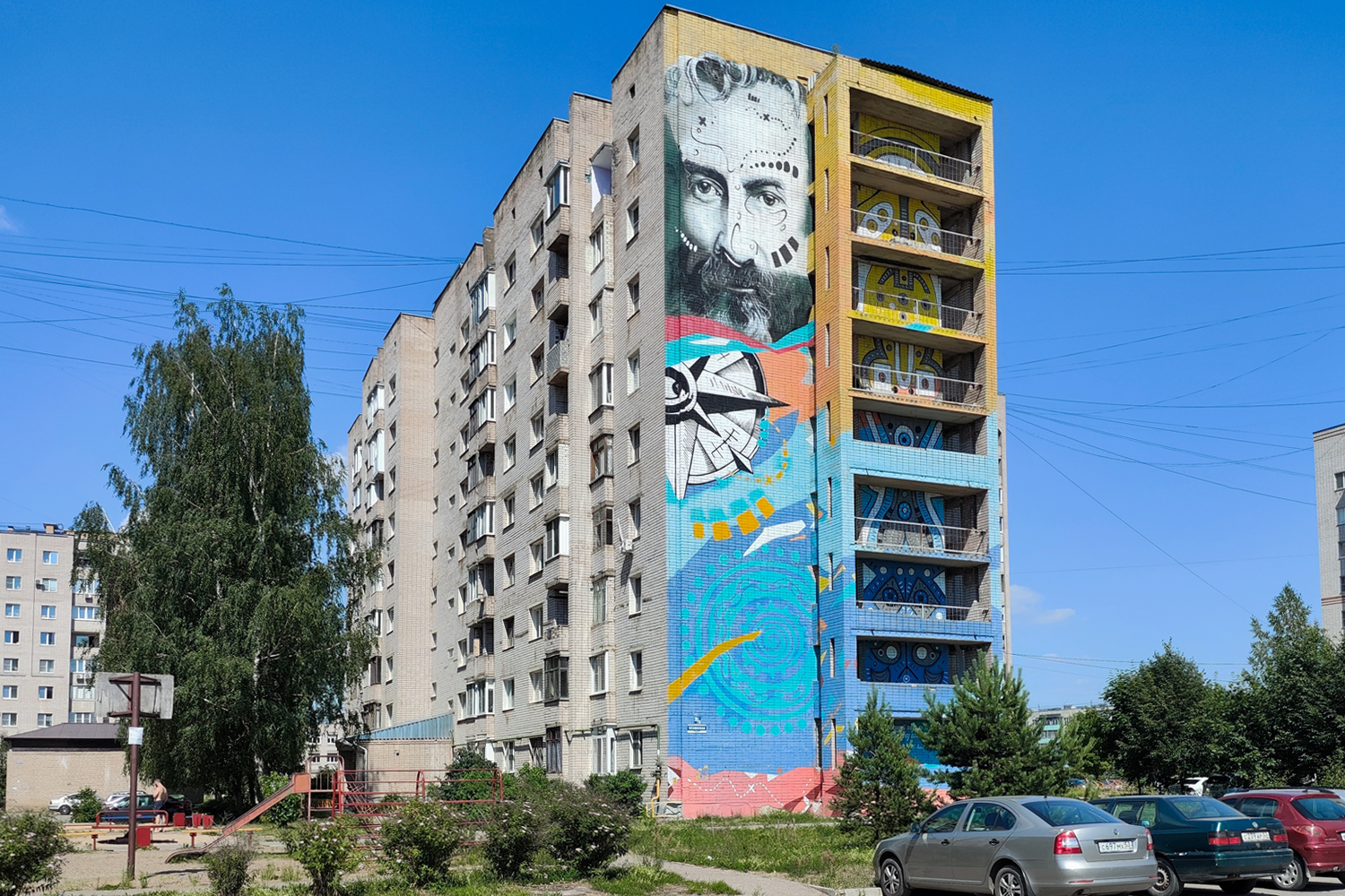 Великий Новгород, Нехинская улица, 30 / Улица Кочетова, 32