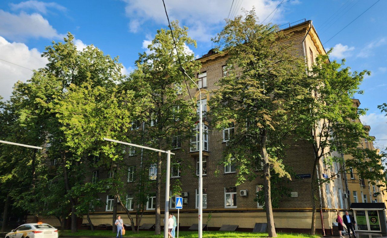 Moskau, Улица Маршала Бирюзова, 30