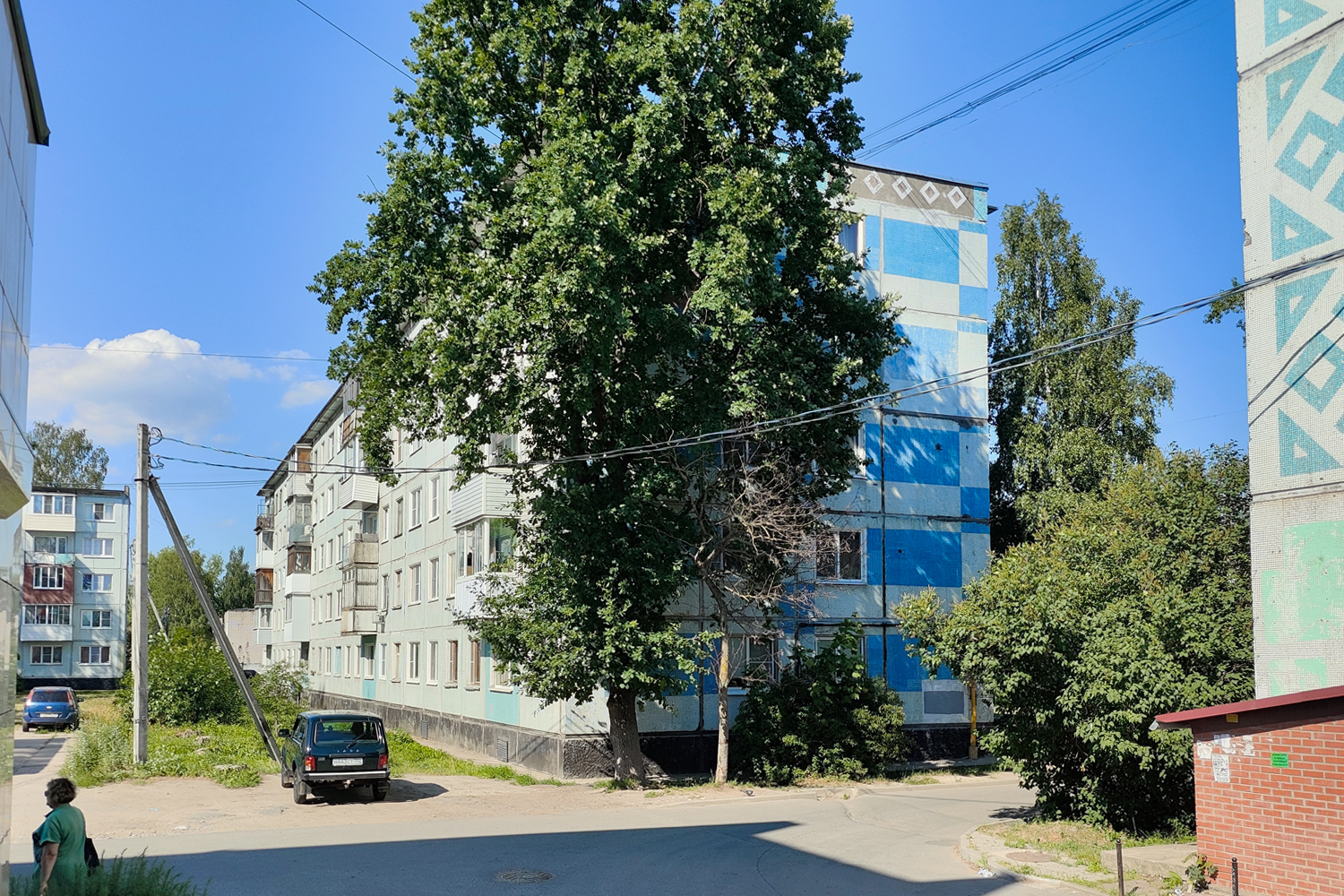Великий Новгород, Улица Попова, 4 корп. 2