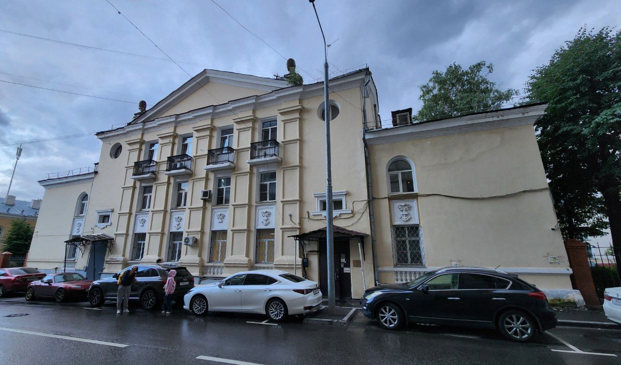 Москва, Улица Маршала Вершинина, 8 корп. 2