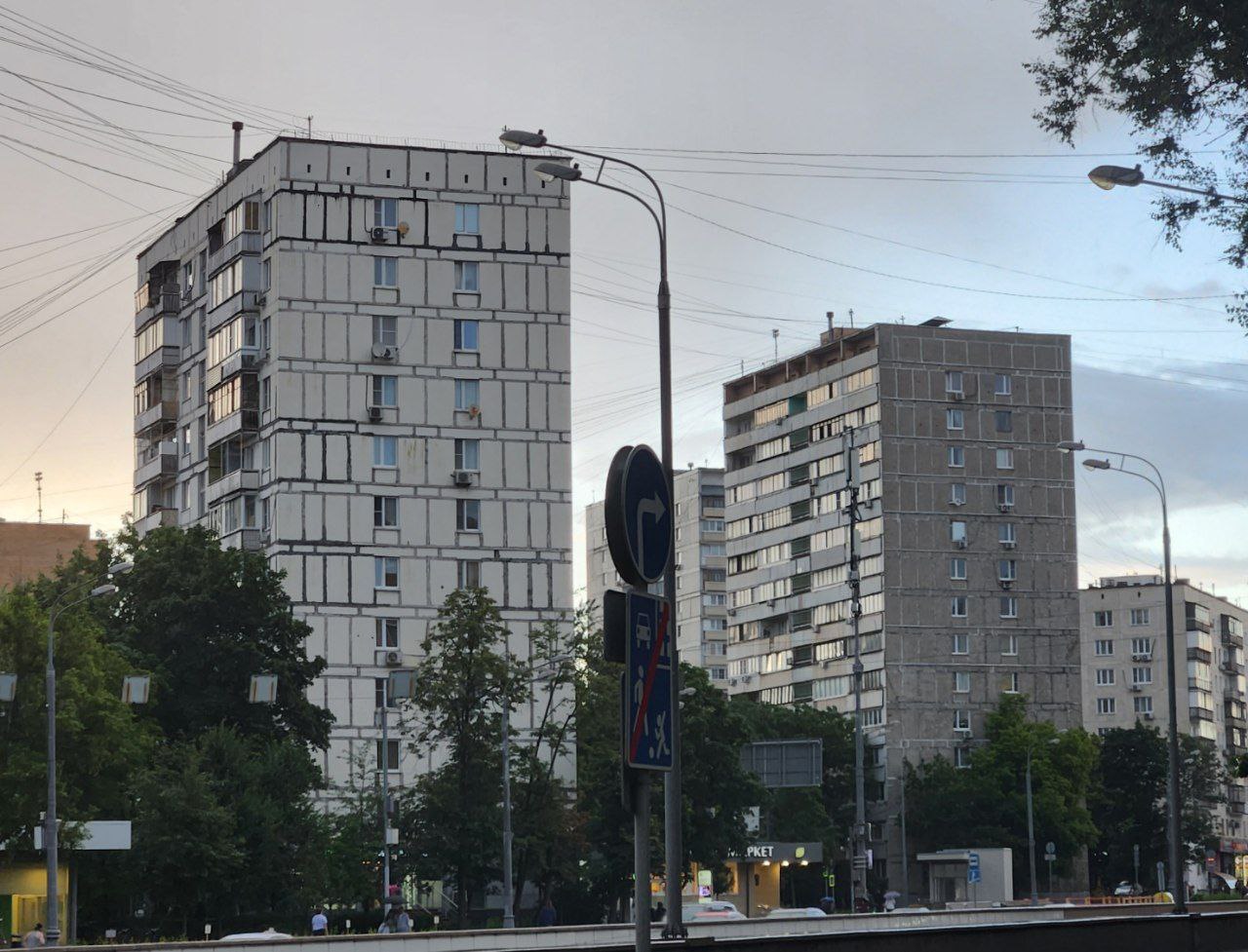 Москва, Улица Народного Ополчения, 41; Улица Народного Ополчения, 43 корп. 1