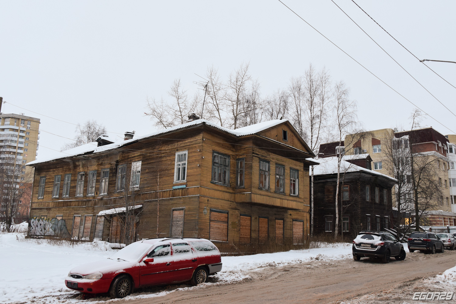 Архангельск, Улица Серафимовича, 35; Улица Серафимовича, 37 Архангельск, Улица Серафимовича, 35; Улица Серафимовича, 37