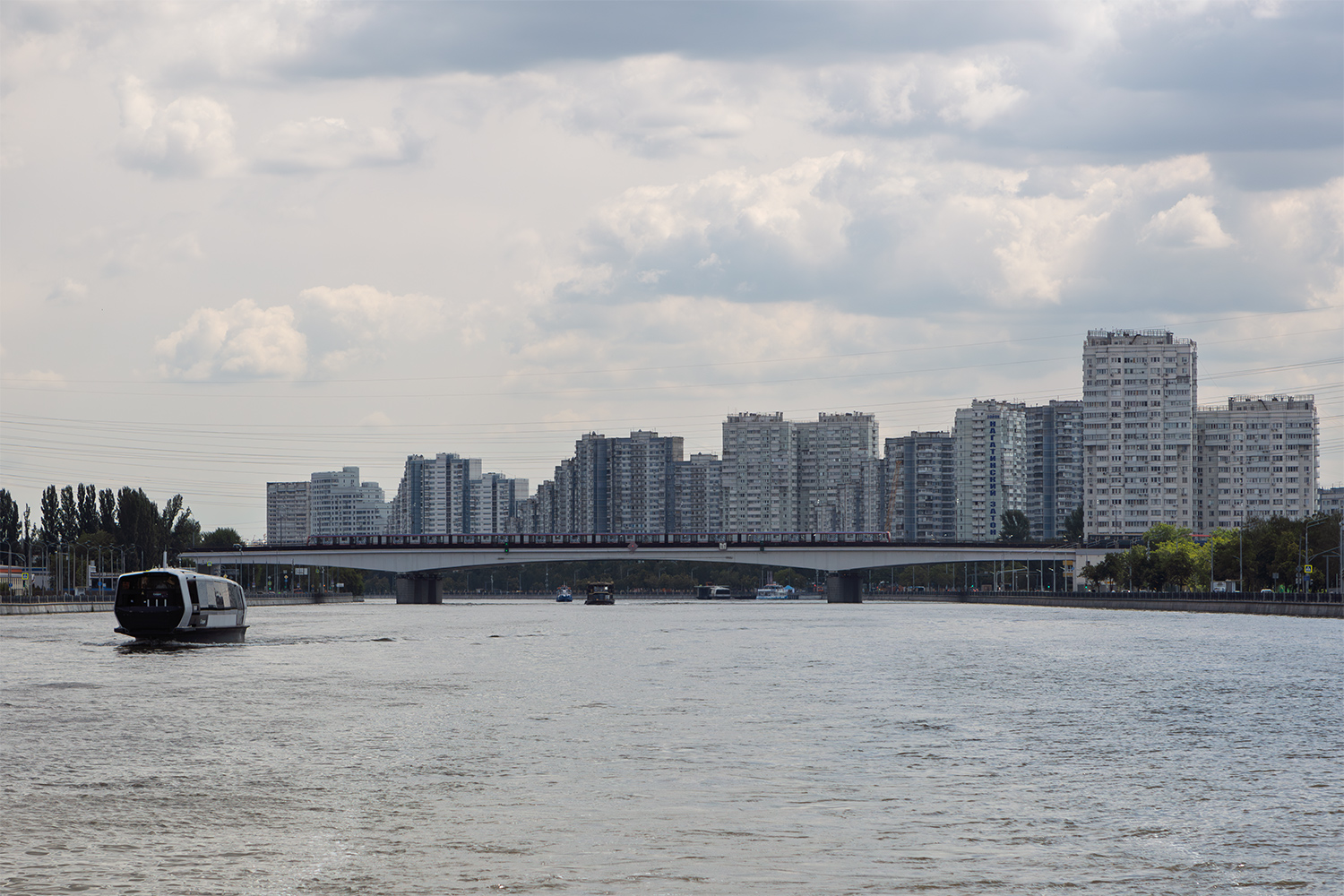 Москва, Проспект Андропова, Нагатинский метромост