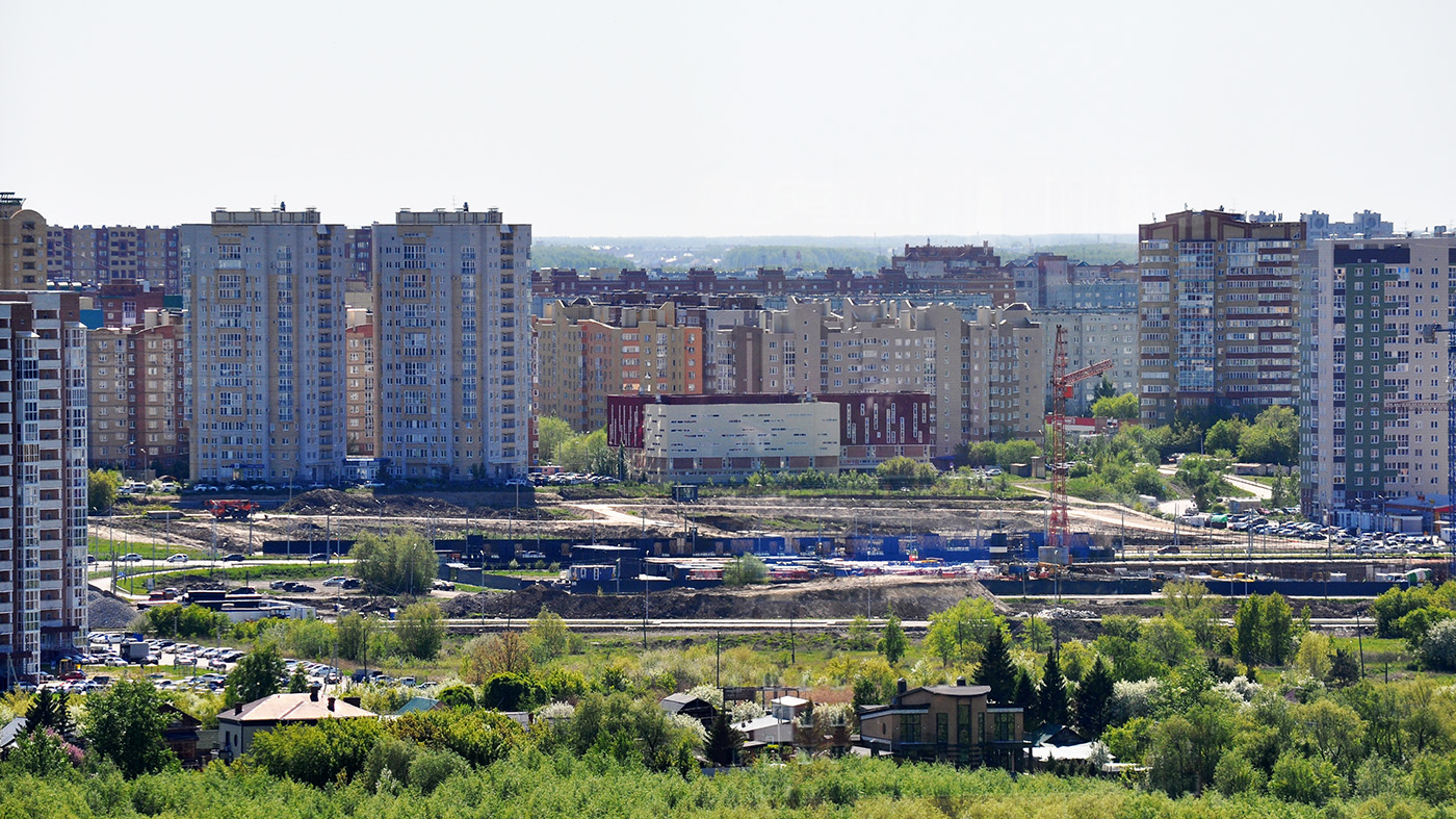 Omsk, Бульвар Архитекторов, 2; Бульвар Архитекторов, 2/1; Улица Туполева, 2 корп. 3; Бульвар Кузьмина, 27