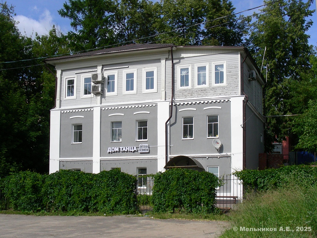 Иваново, Улица 10 Августа, 10