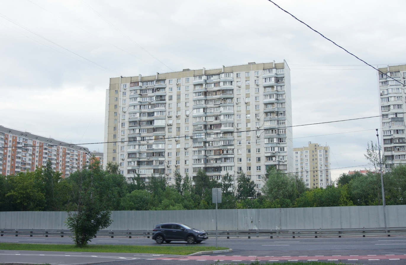 Moscow, Бульвар Дмитрия Донского, 13