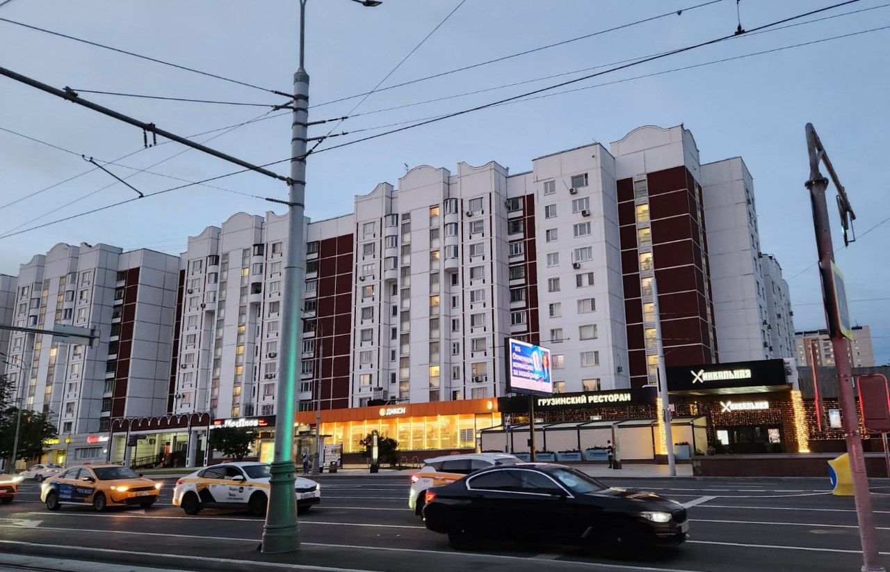 Москва, Улица Сергия Радонежского, 4 (подъезды 1–2); Улица Сергия Радонежского, 2