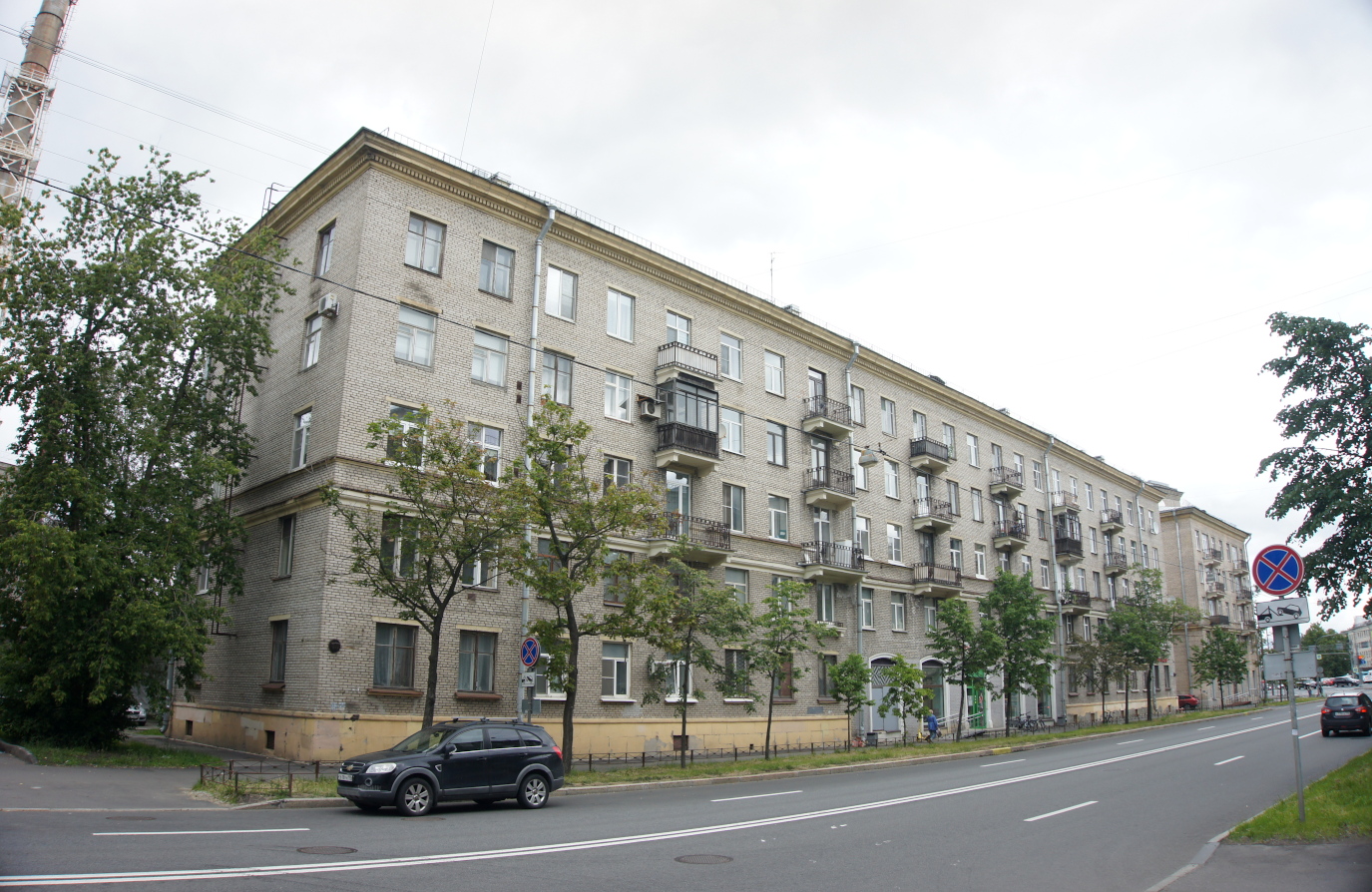 Санкт-Петербург, Школьная улица, 3