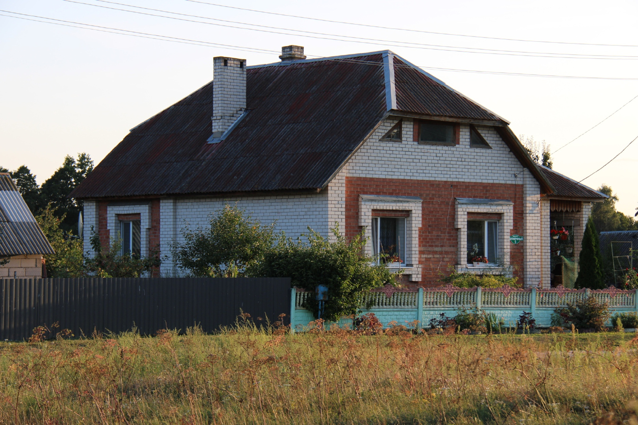 Zhytkavichy District, other localities, Боровая, Солнечный переулок, 5