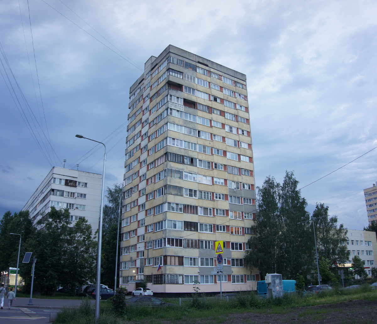 Peterburi, Улица Кустодиева, 4 корп. 1 лит. А