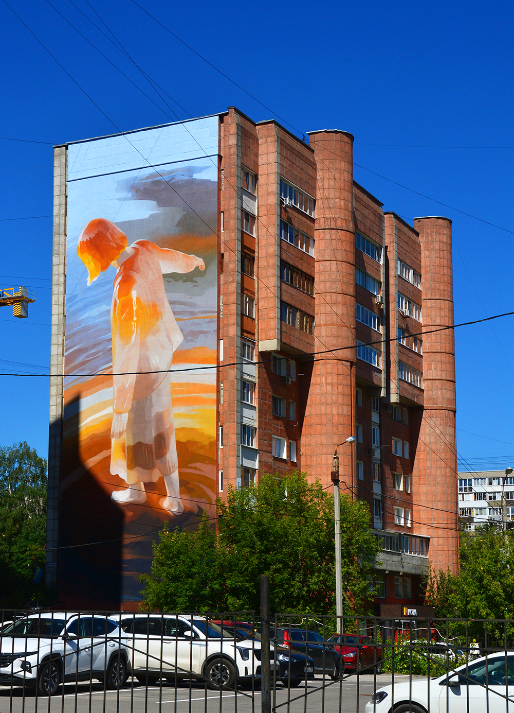 Perm, Улица Николая Островского, 49. Монументальное искусство (мозаики, росписи)