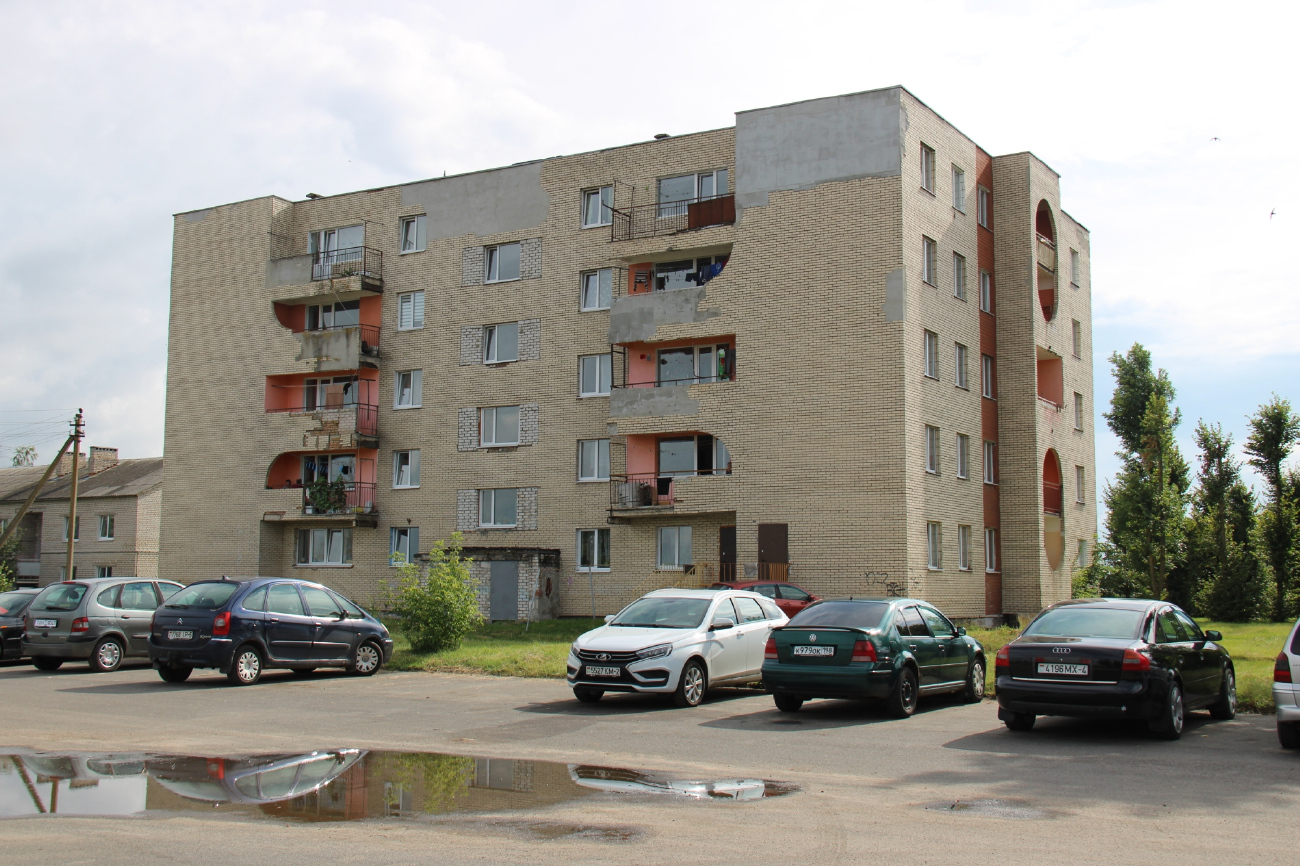 Замосточье, Центральная улица, 11