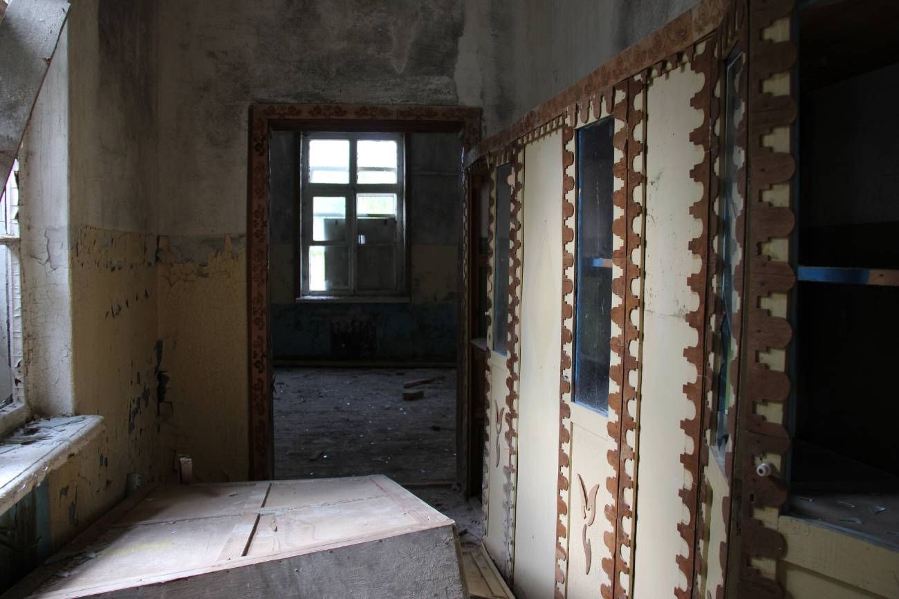 Смолевичский район, прочие н.п., Петровичи, Центральная улица, 5. Монументальное искусство (мозаики, росписи)