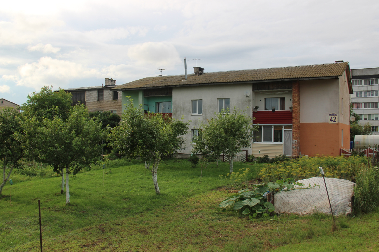 Заречье, Зареченская улица,  42
