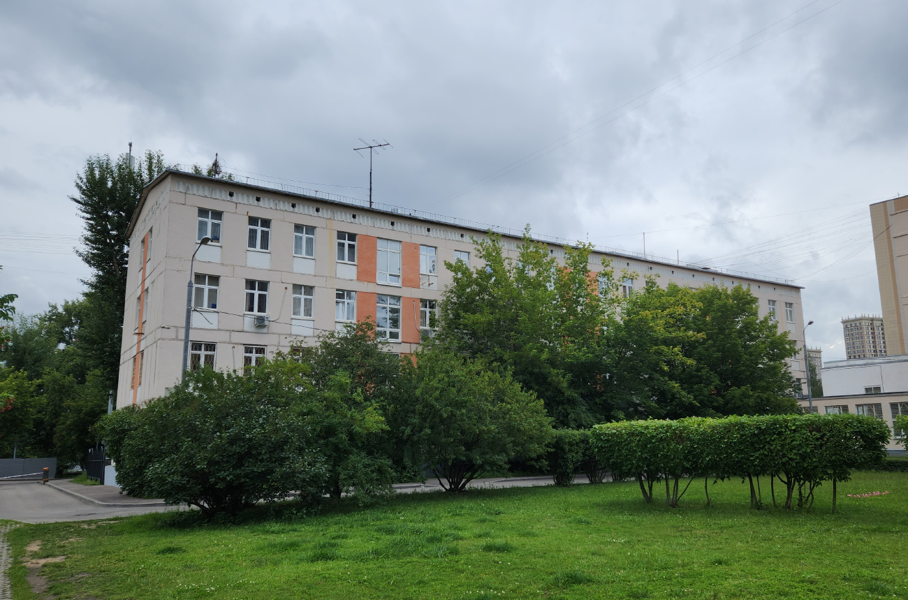 Москва, Улица Народного Ополчения, 33 корп. 2