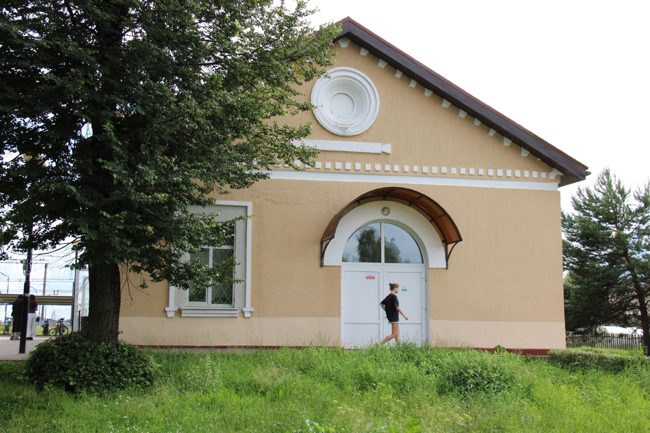 Петришки, Привокзальная улица, 13*