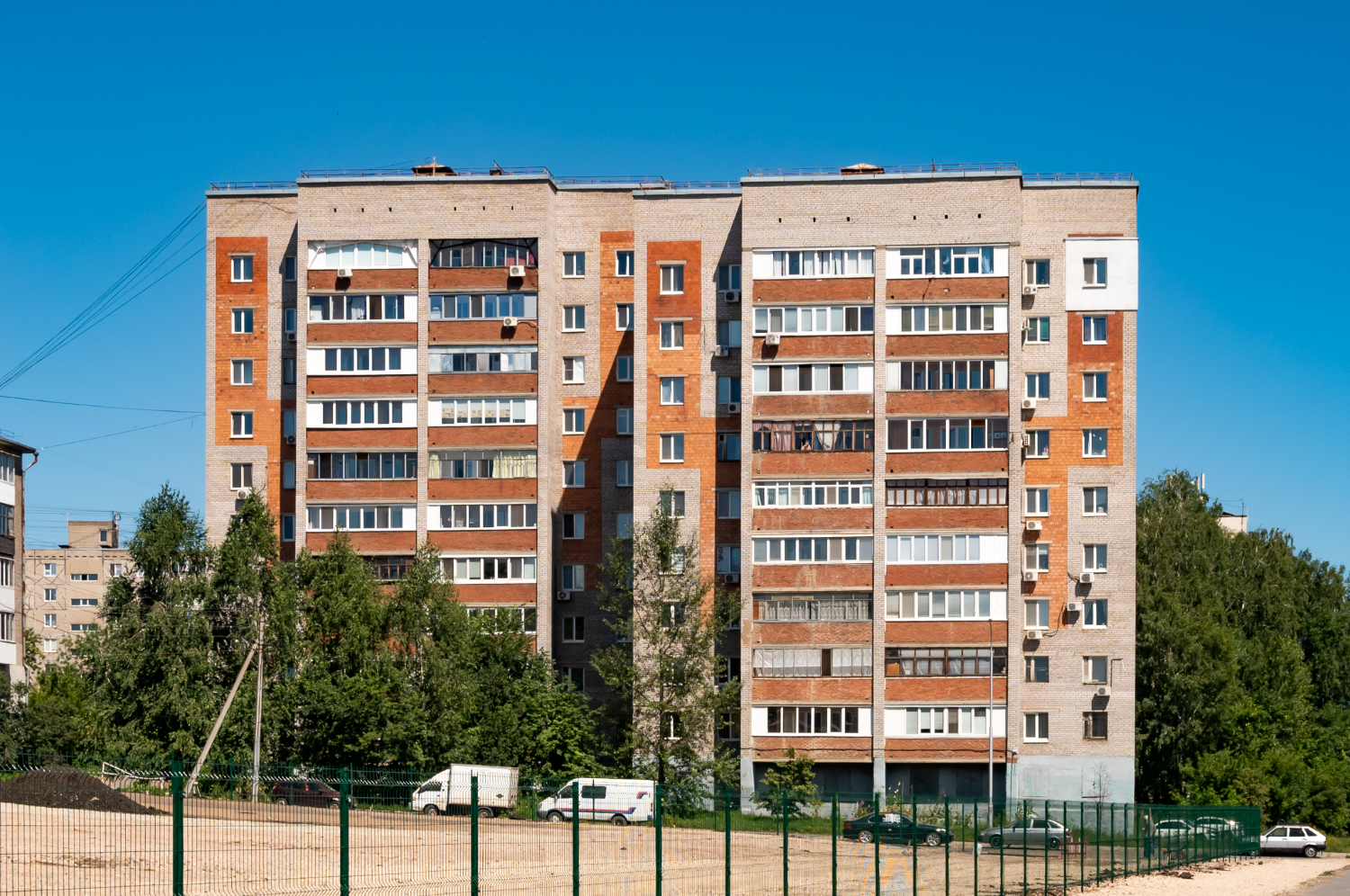 Уфа, Интернациональная улица, 185