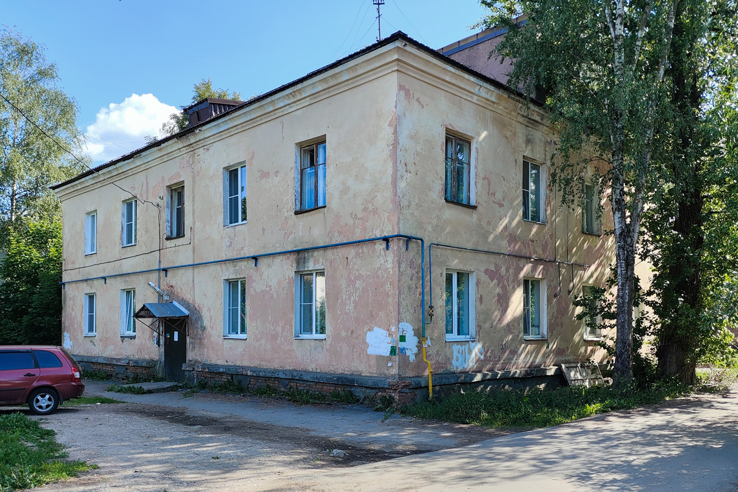 Великий Новгород, Новолучанская улица, 34