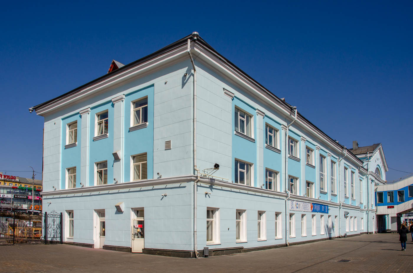 Киров, Комсомольская улица, 42